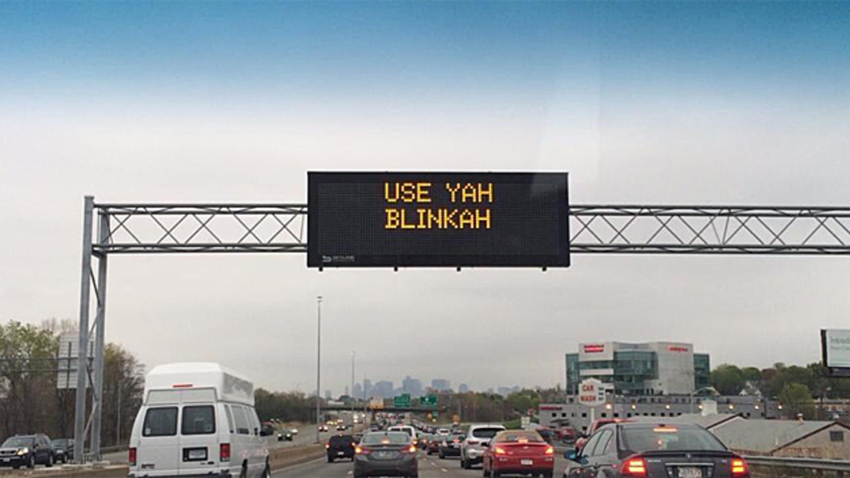 A highway sign in Boston poking fun at the area’s accent.